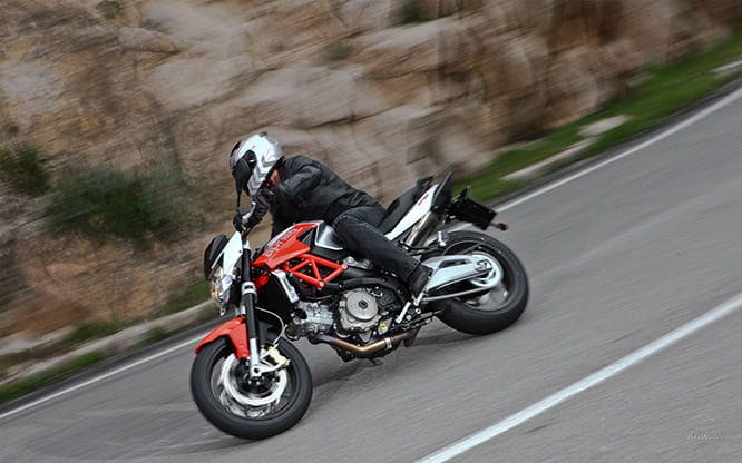 2011 aprilia shiver 750 hotsell