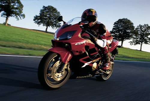 A sportier CBR which lead the way for the CBR600RR