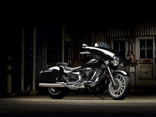 Yamaha XV1900A custom cruiser