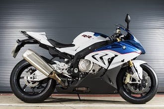 2015 1000cc sports bikes tested on track