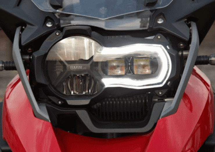 BMW has started using LED lighting