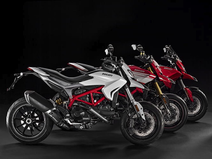 Ducati Hypermotard 939 & Hypermotard 939 SP (2016) full test & review-thumb