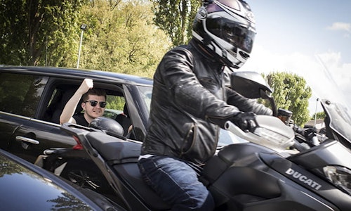 Motorcyclists less annoying than 86% of other road users-thumb