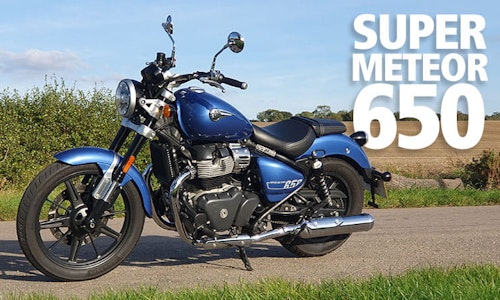 Royal Enfield Super Meteor 650 (2023) - Review-thumb