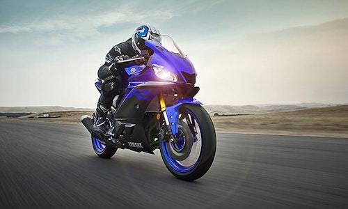 Yamaha YZF-R3 (2015-current): Review & Buying Guide-thumb