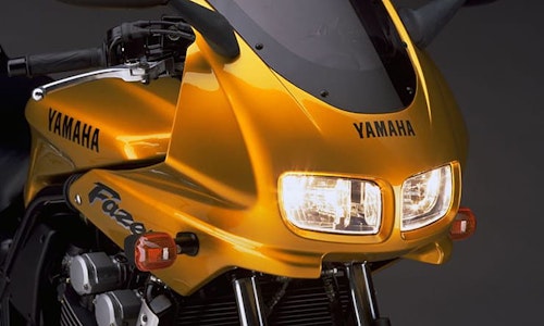 Yamaha FZS600 Fazer (1998-2003): Review & Buying Guide-thumb