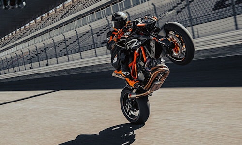 KTM 1390 Super Duke confirmed for 2024-thumb