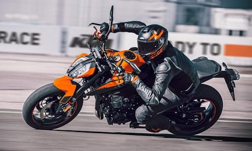 New KTM 890 Duke for 2021-thumb
