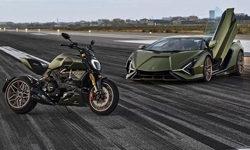 Limited Edition Ducati Diavel 1260 Lamborghini revealed-thumb