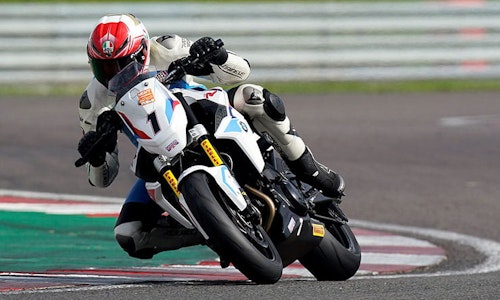 BMW F900R Cup format revealed | BSB-thumb