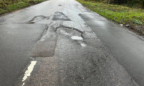 Road user organisations join forces for permanent pothole repairs-thumb