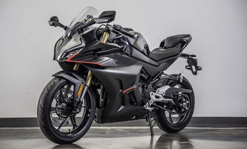 Updated CFMoto 450SR gets single-sided swingarm-thumb