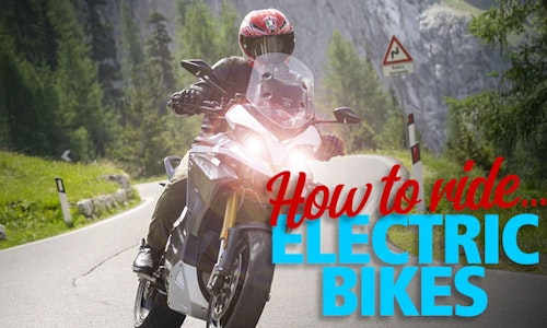 How to adjust to riding an electric motorcycle-thumb