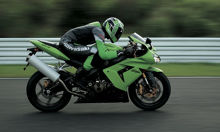 1715156576-10kawasaki-ninja-zx