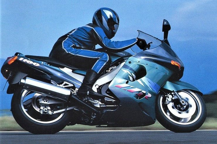 エーテック ZZ-R1100D ハーフサイドカウル A-TECH ZZR1100 ZZR1100 D型 ハーフサイドカウル【L/Rセット】 – A-TECH Online Shop