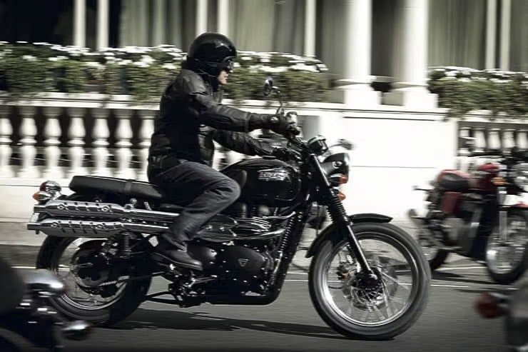 Triumph Scrambler (2006-2016): Review & Buying Guide