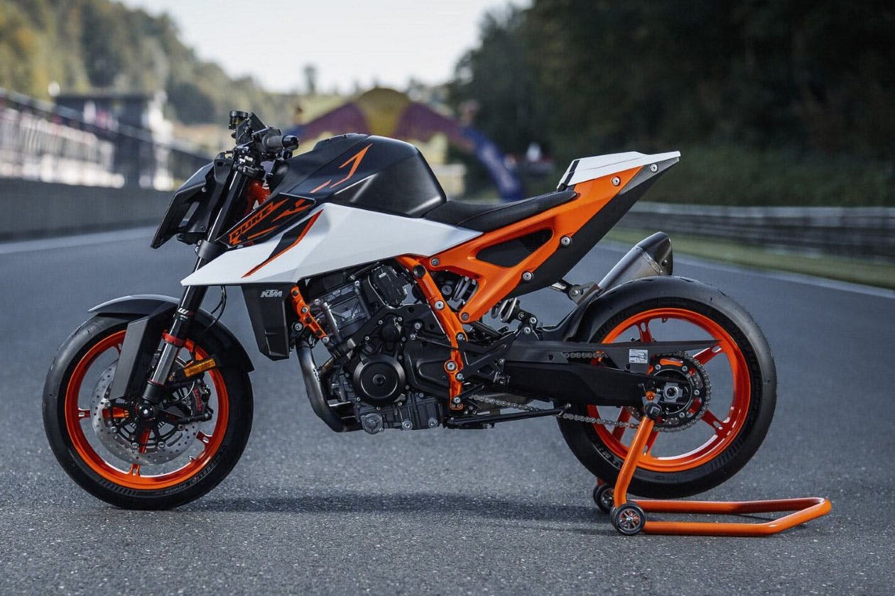 KTM 990 Duke R 2025 Technical Review