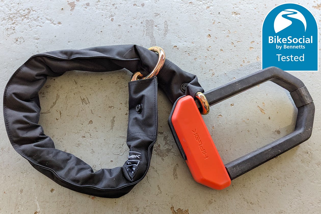 The Hiplok XL is a tough portable chain that CAN fit the DX1000