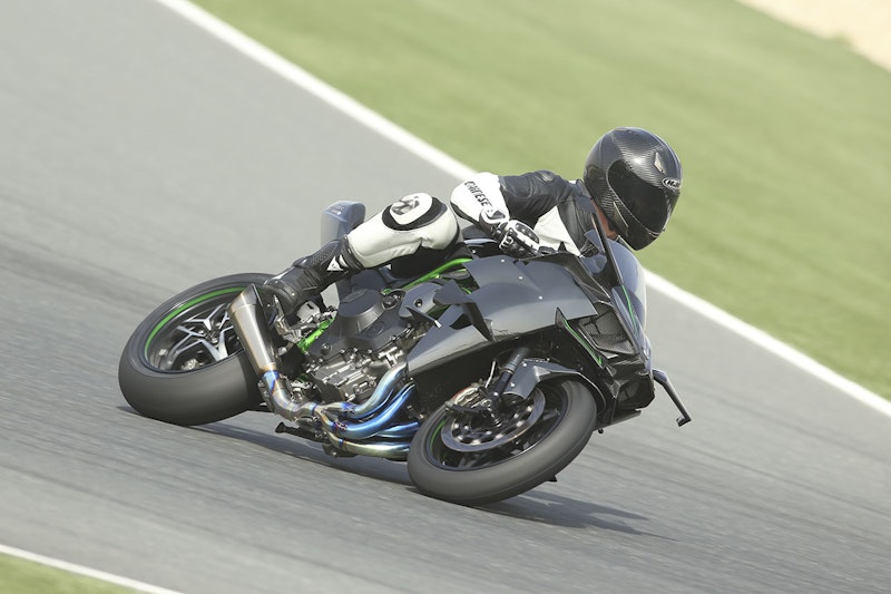 2015 Kawasaki Ninja H2R on track at Losail