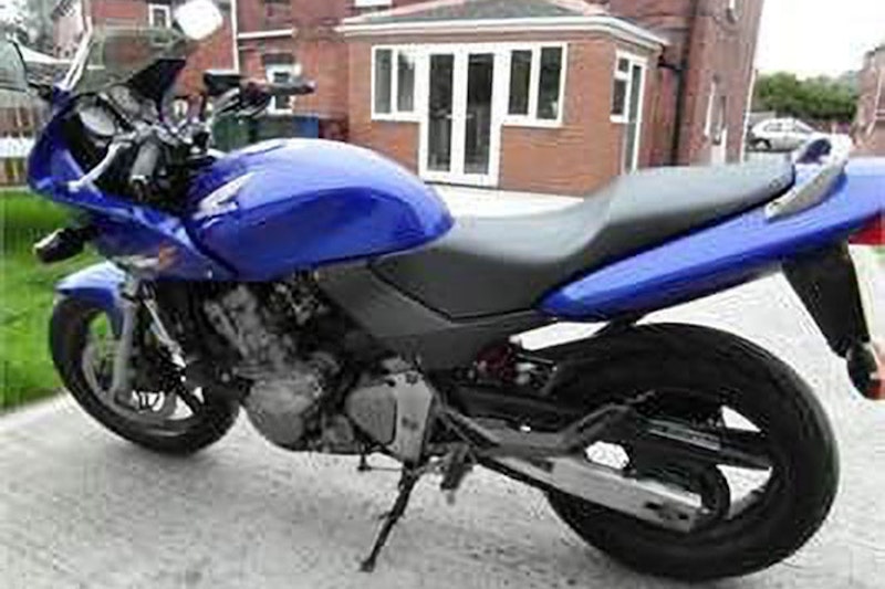 Best Winter Commuters - Honda Hornet 600