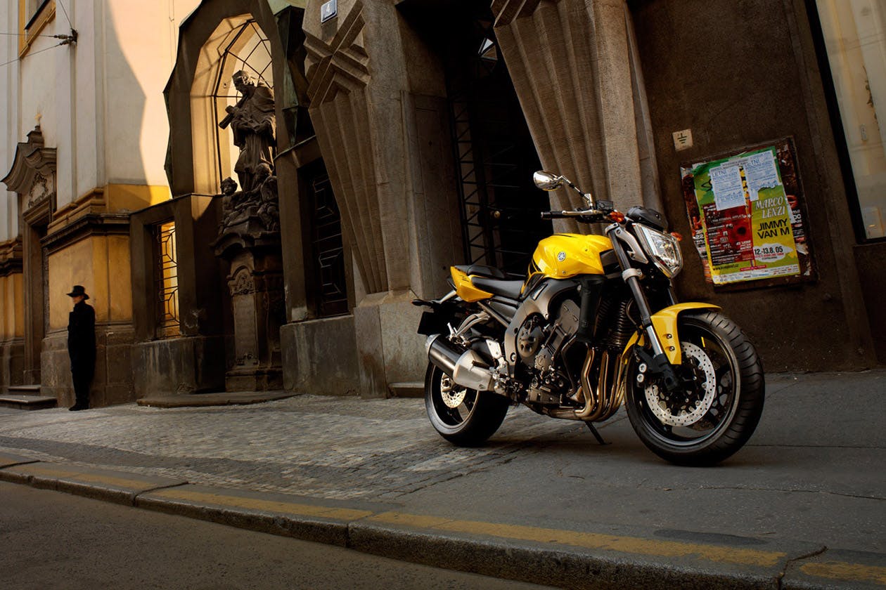 ヤマハ FZ1FZ1N FZ1000 2006-2015 バイク排気エスケープモトマフラーミドル接続リンクパイプスリップオンミッドリンクパイプ