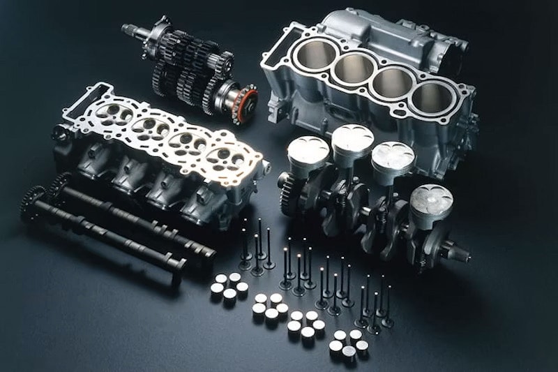 History of the Yamaha YZF-R1: Iconic Superbike Evolution