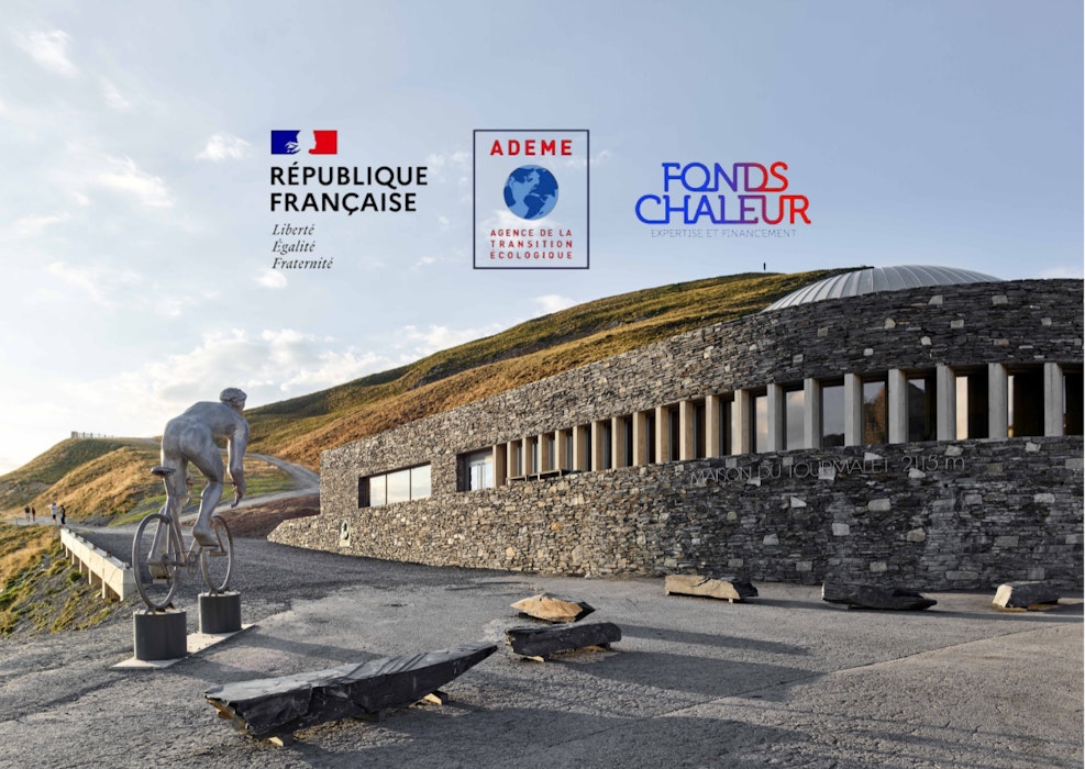 La Maison du Tourmalet a été aménagée avec le soutien de l'Etat et de l'ADEME via le fond Chaleur.