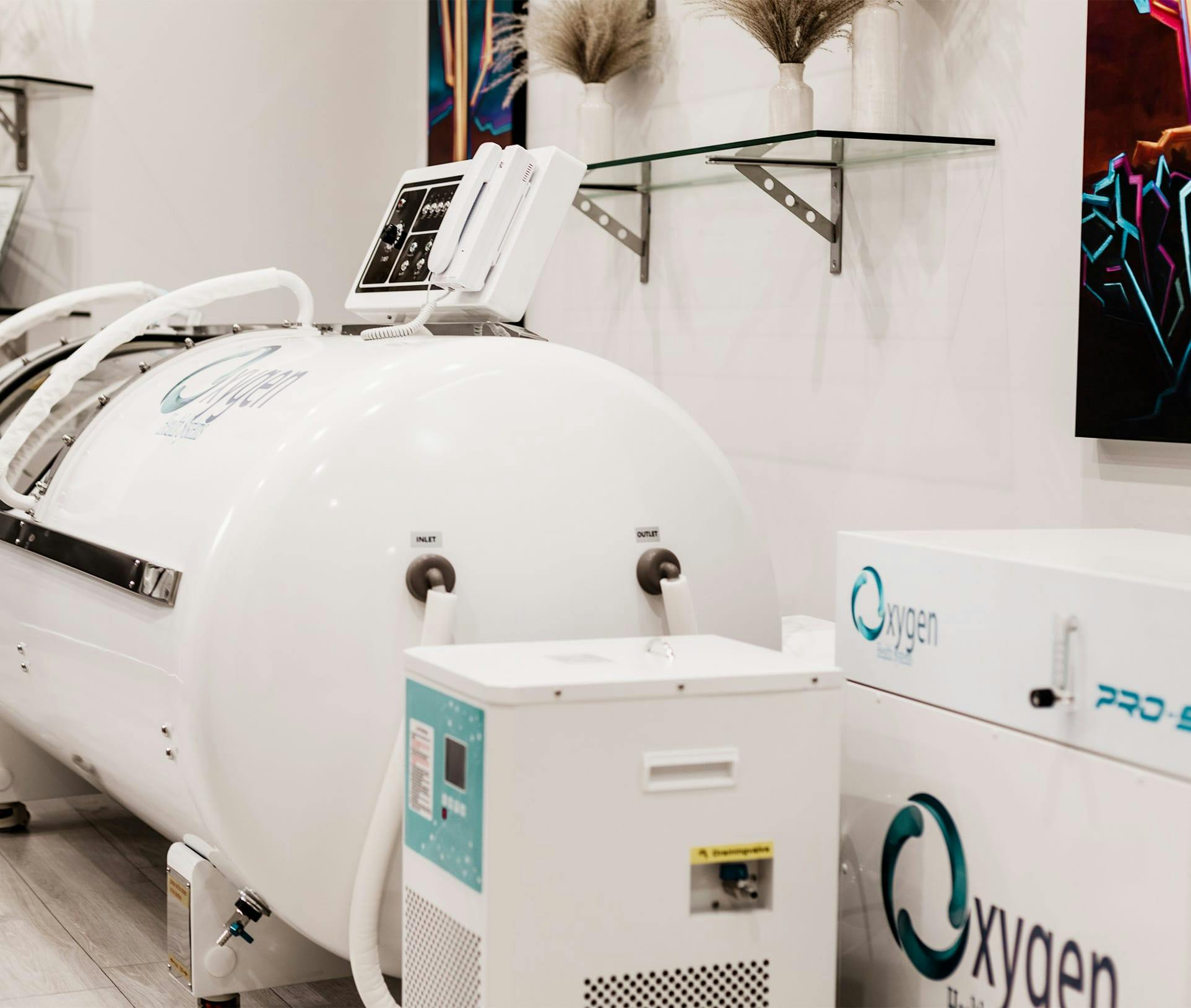 hyperbaric oxygen therapy machine