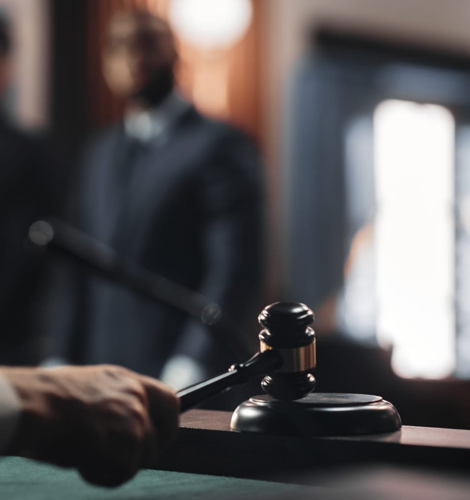 banging gavel