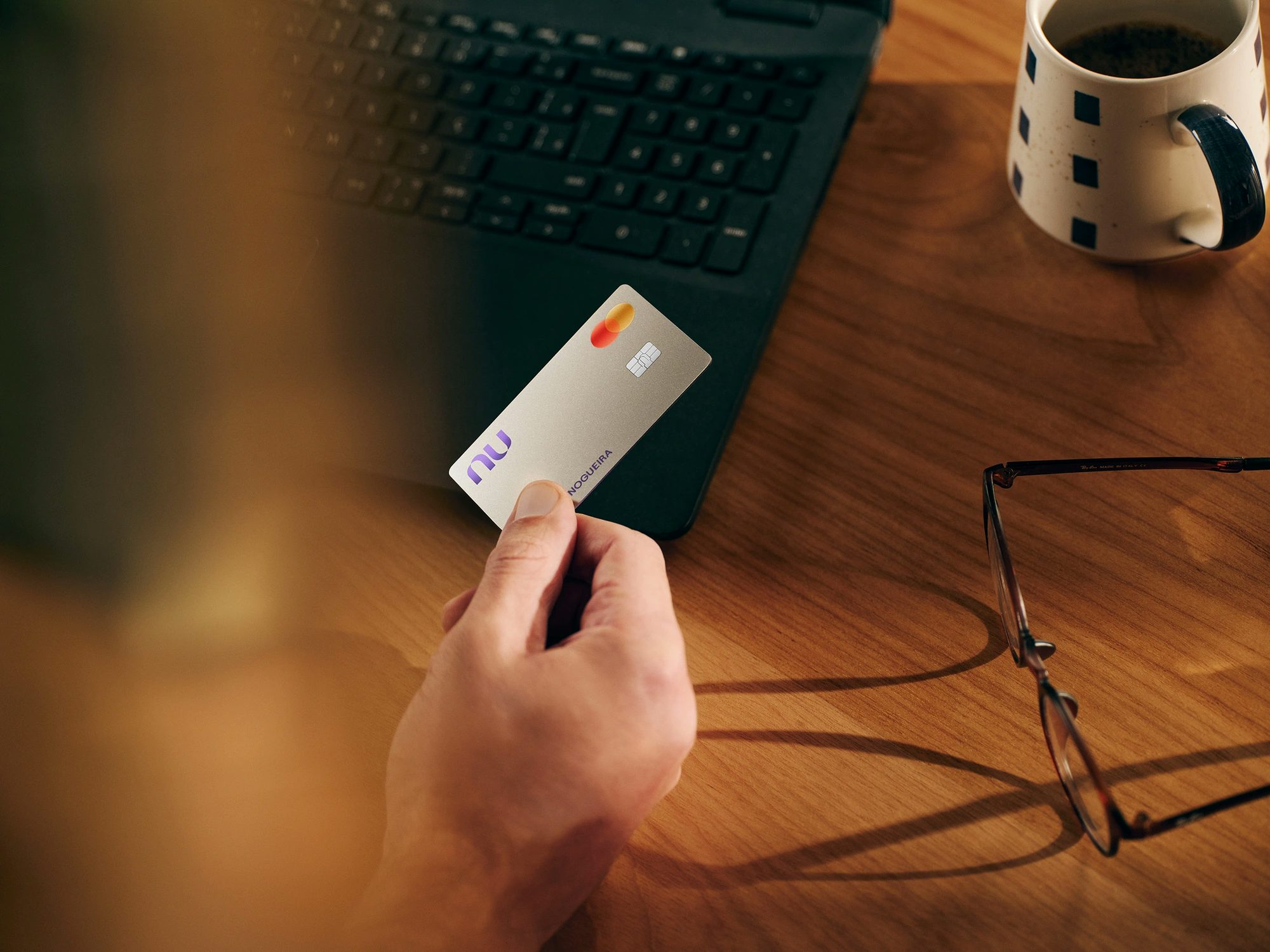 Cartão Nubank Croma Mastercard Platinum
