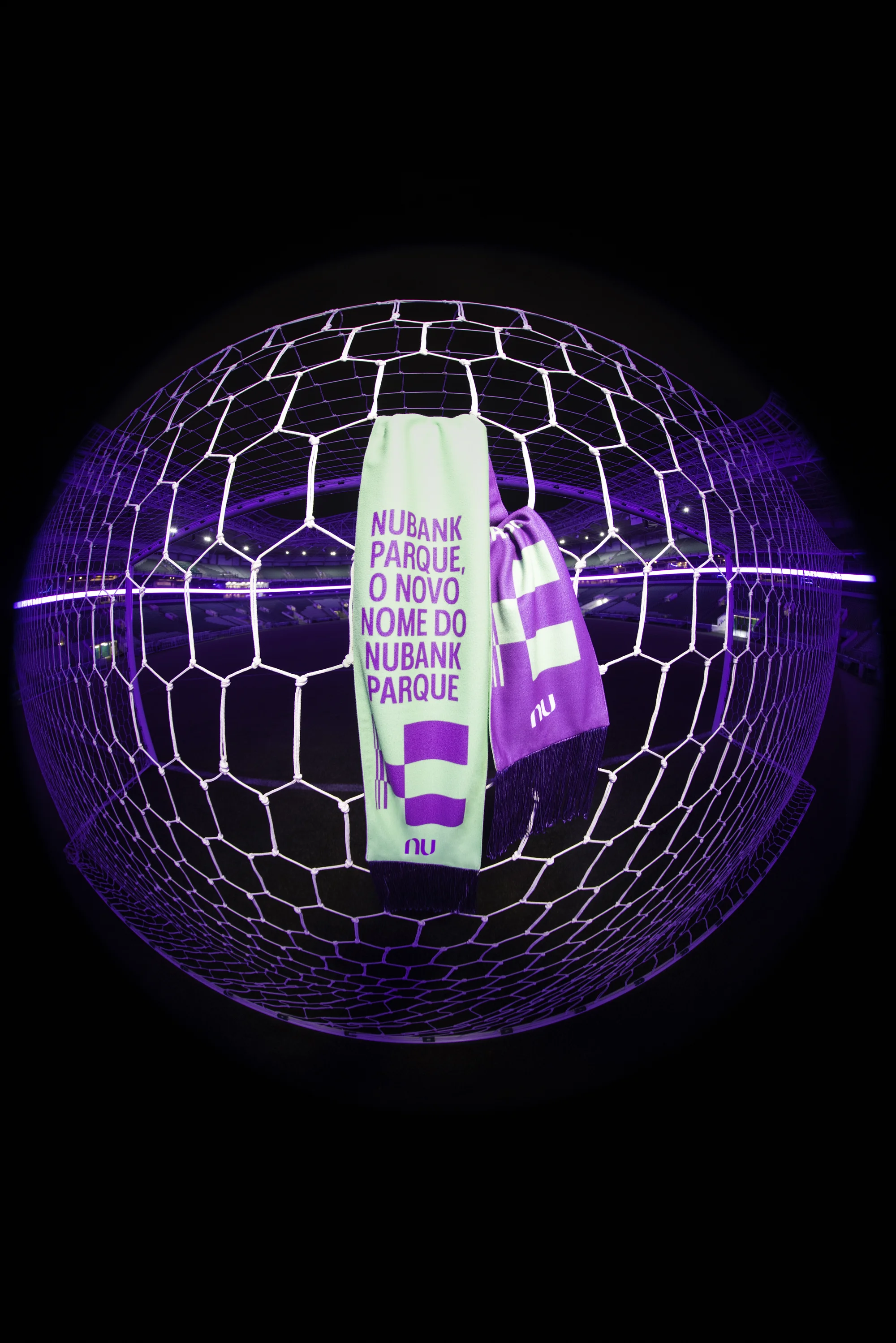 Cachecol com novo nome do Nubank Parque na rede
