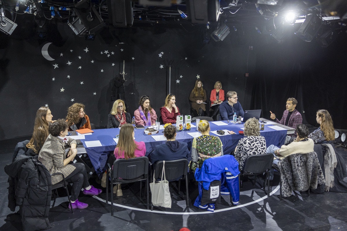 Vabilo na gledališko delavnico: ogled glavne vaje