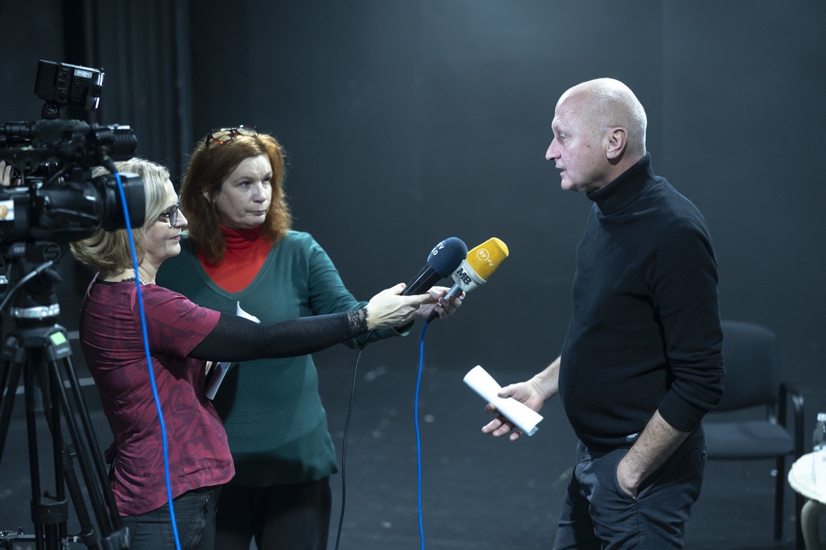 Predstavili tekmovalni program 9