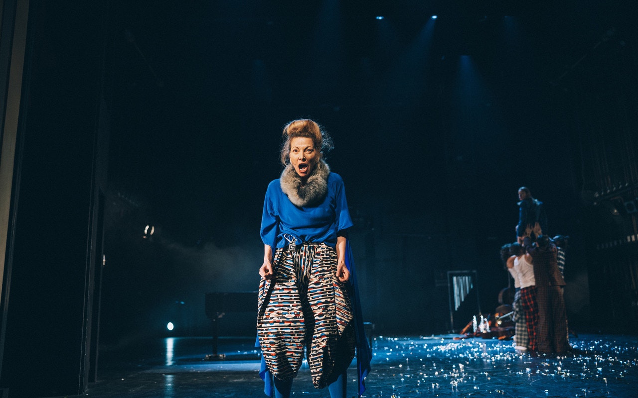 Frank V., Drama SNG Maribor, 2022