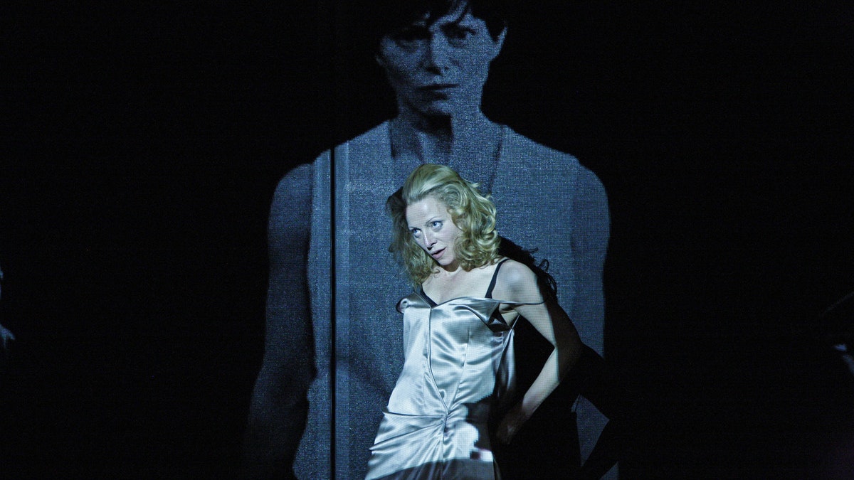 Nočni portir, Drama SNG Maribor, 2014