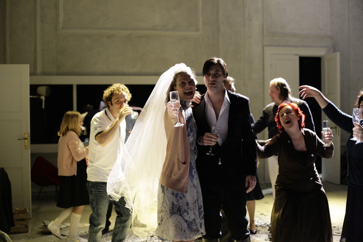 Goga, čudovito mesto, Drama SNG Maribor, 2011