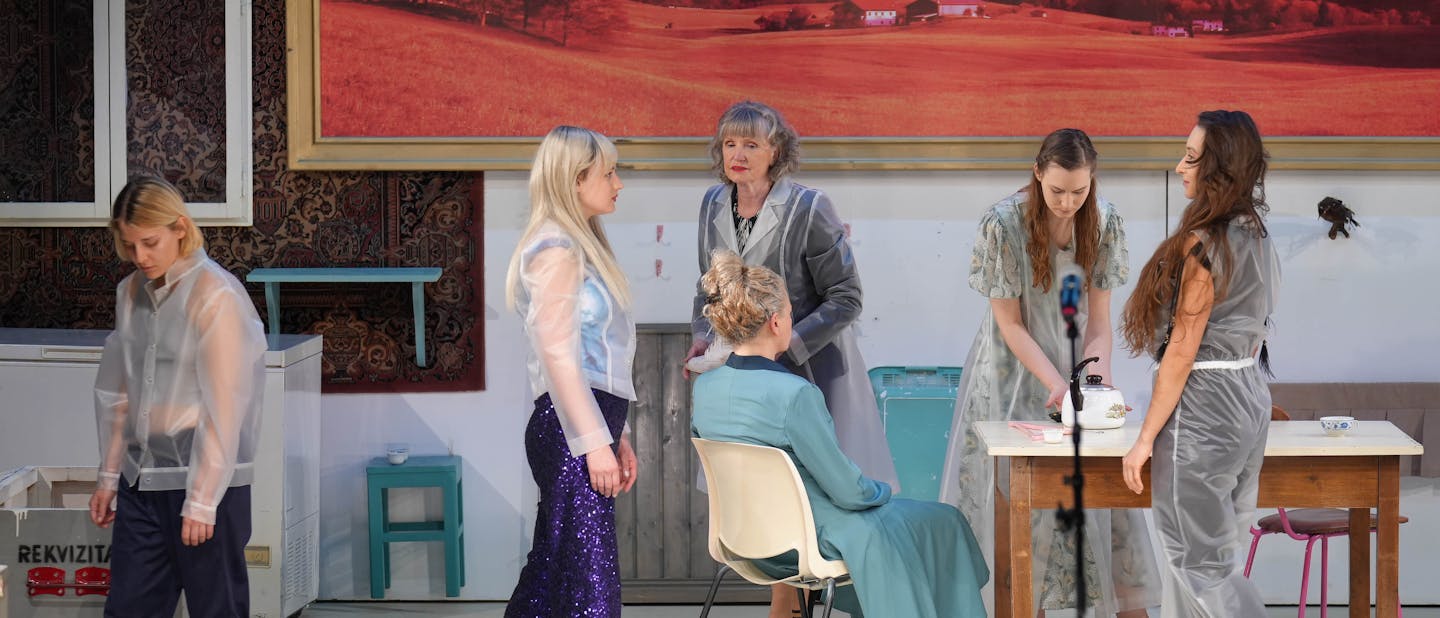 konec sveta v treh dejanjih