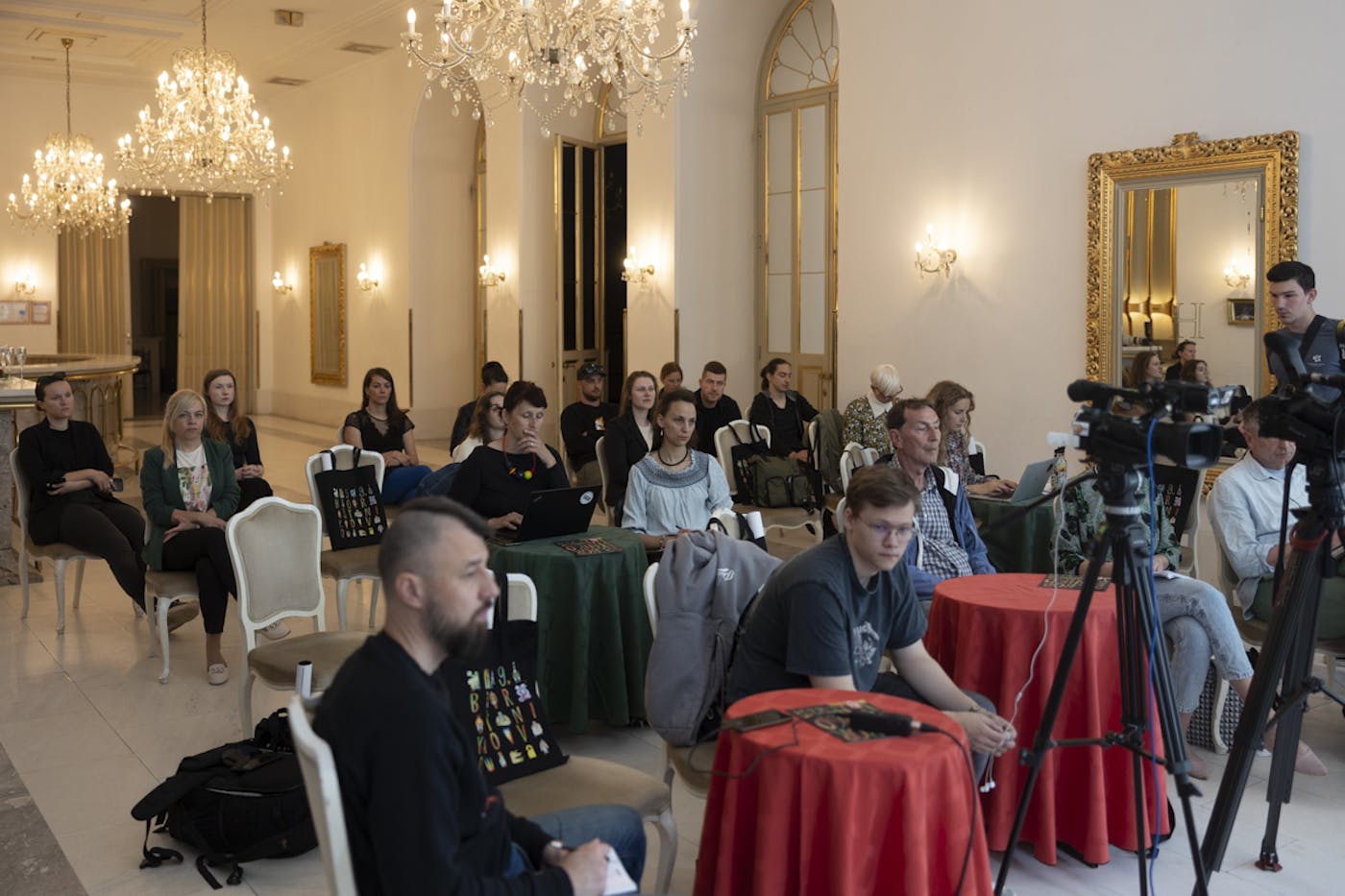 Novinarska konferenca