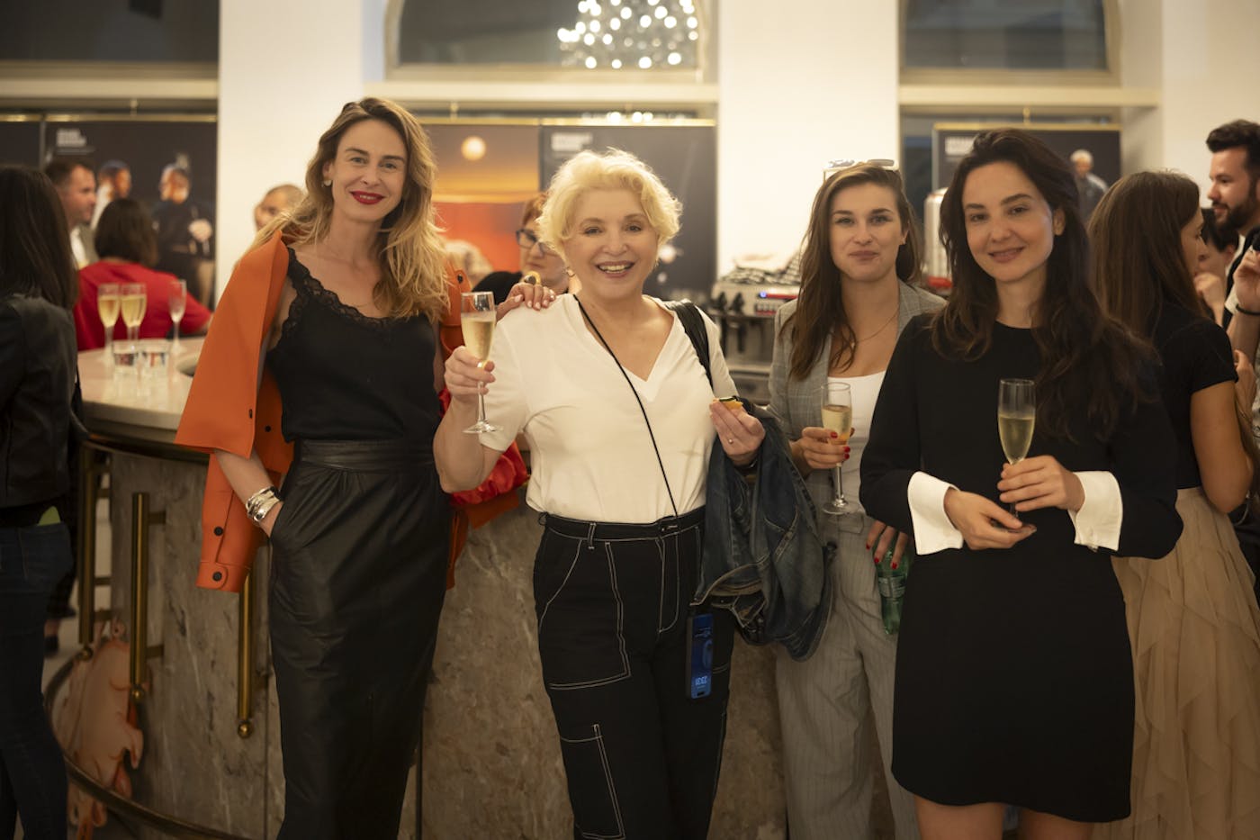 Konec sveta pogostitev in priklon