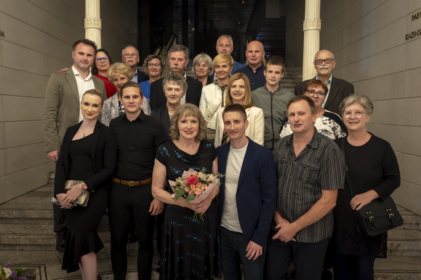 Konec sveta pogostitev in priklon