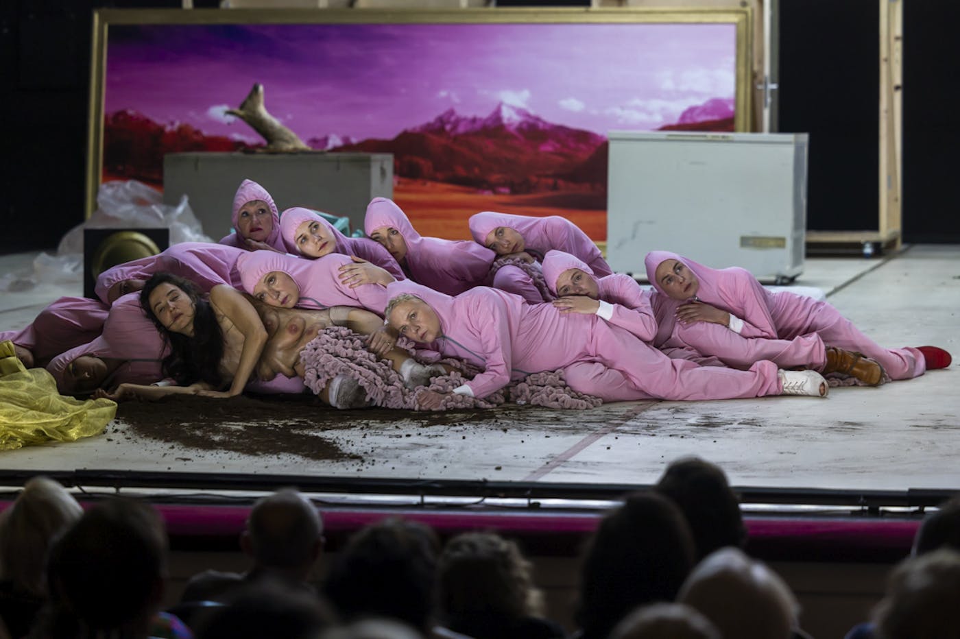 Konec sveta pogostitev in priklon