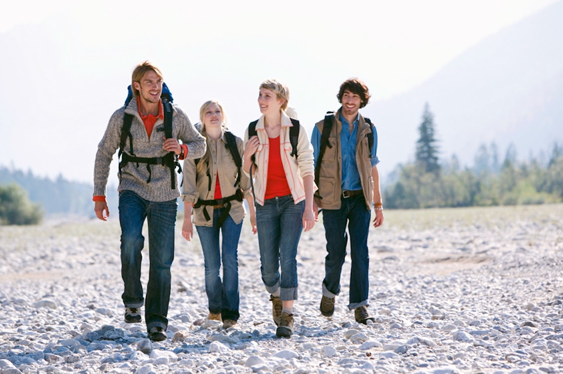 Gruppe beim Wandern Gruppe beim Wandern