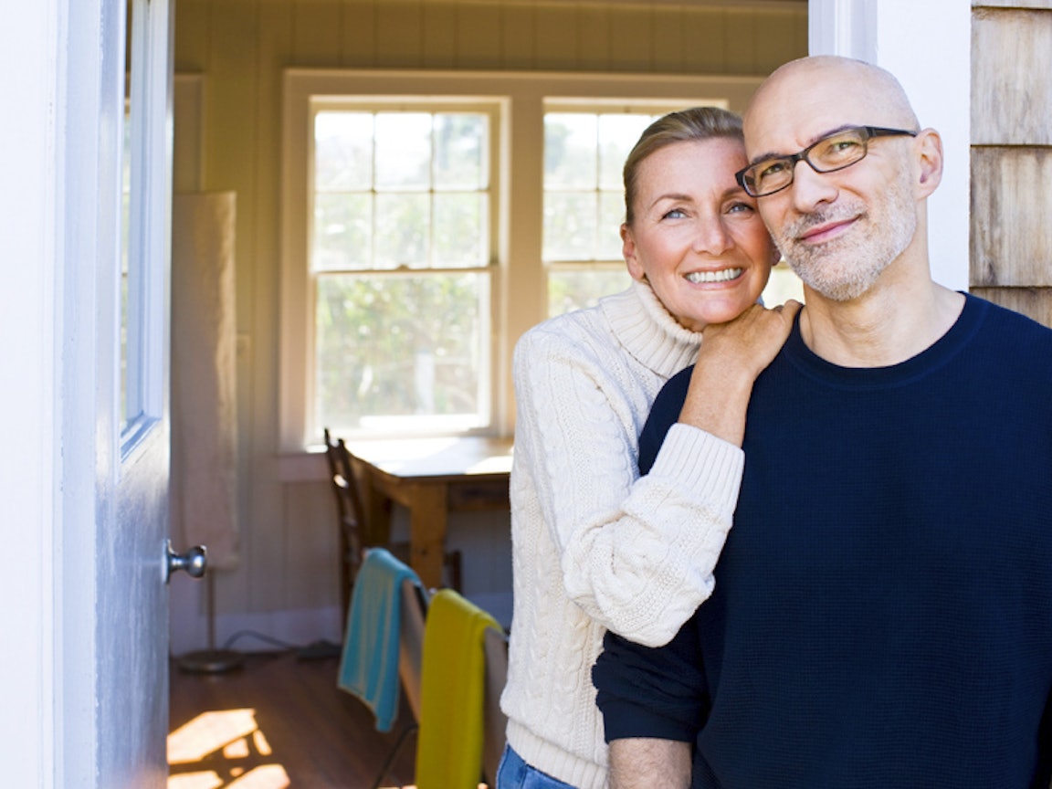 Paar in einem Haus Paar in einem Haus