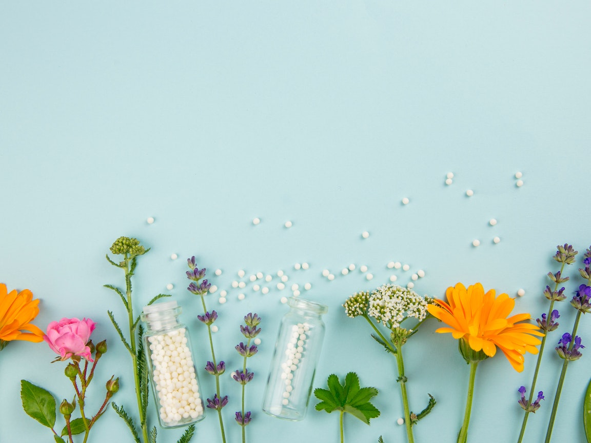Symbolbild Homeotpathie Bild das Homeopathie Symbolisch darstellt