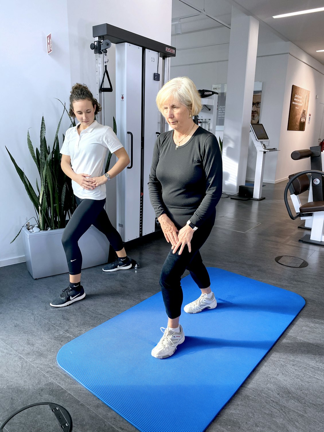Hüft- und Knietherapie von FPZ Hüft- und Knietherapie von FPZ