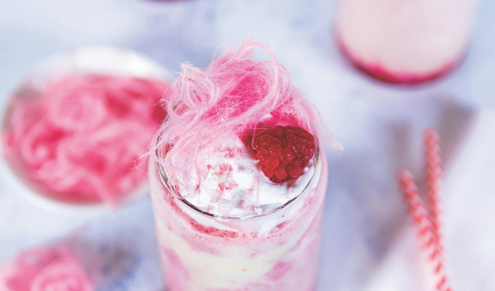 Raspberry Pavlova Milkshake Recipe Australia | Edlyn Foods