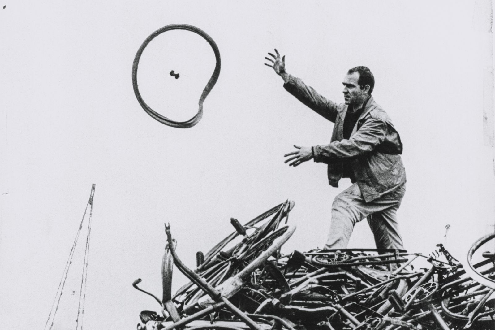 Image for La roue = c'est tout. Sammlungspräsentation