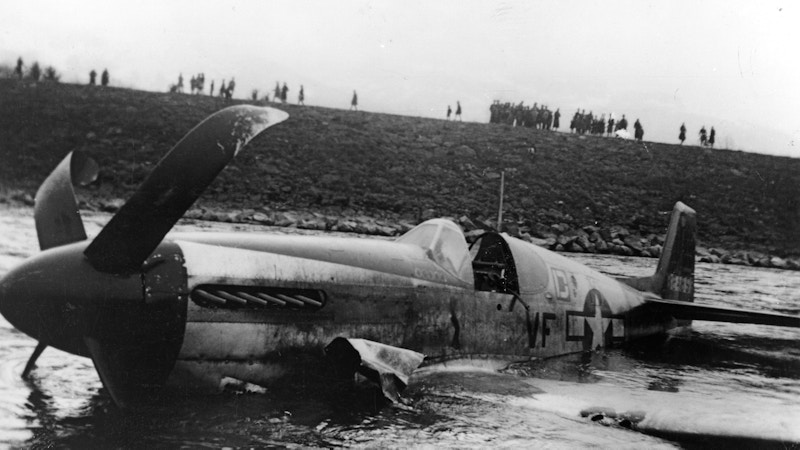 Nah am Krieg. Liechtenstein 1939 bis 1945 Image for Nah am Krieg. Liechtenstein 1939 bis 1945