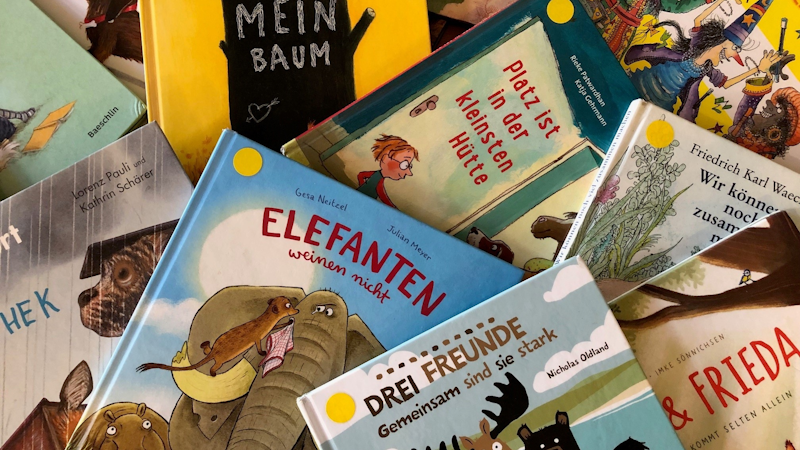 BilderBuchZeit in the Niederholz library Image for BilderBuchZeit in the Niederholz library