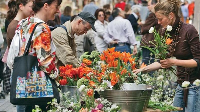 Trh v centru města Image for Trh v centru města